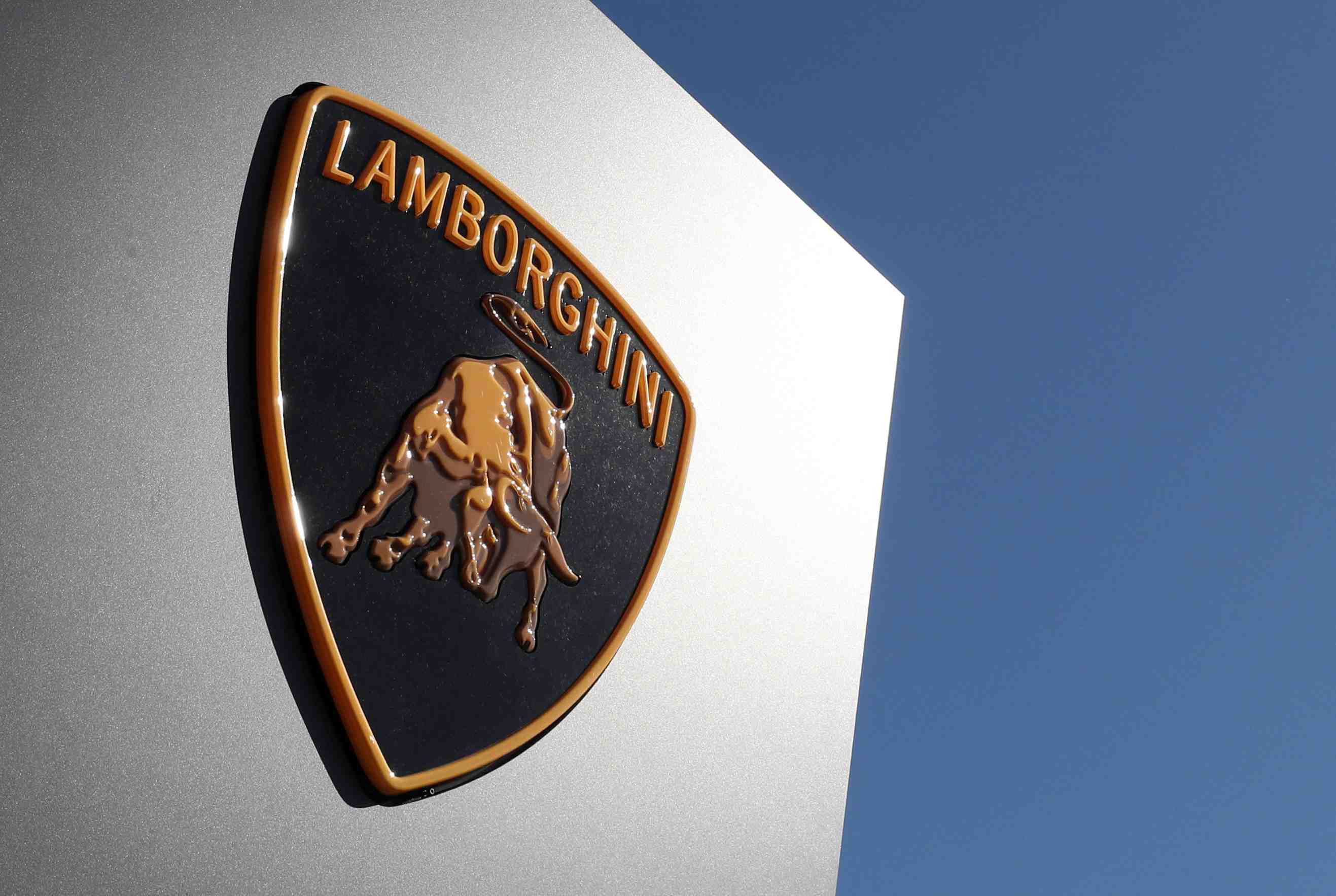 Lamborghini prevoit son premier modele entierement electrique a la fin de la decennie