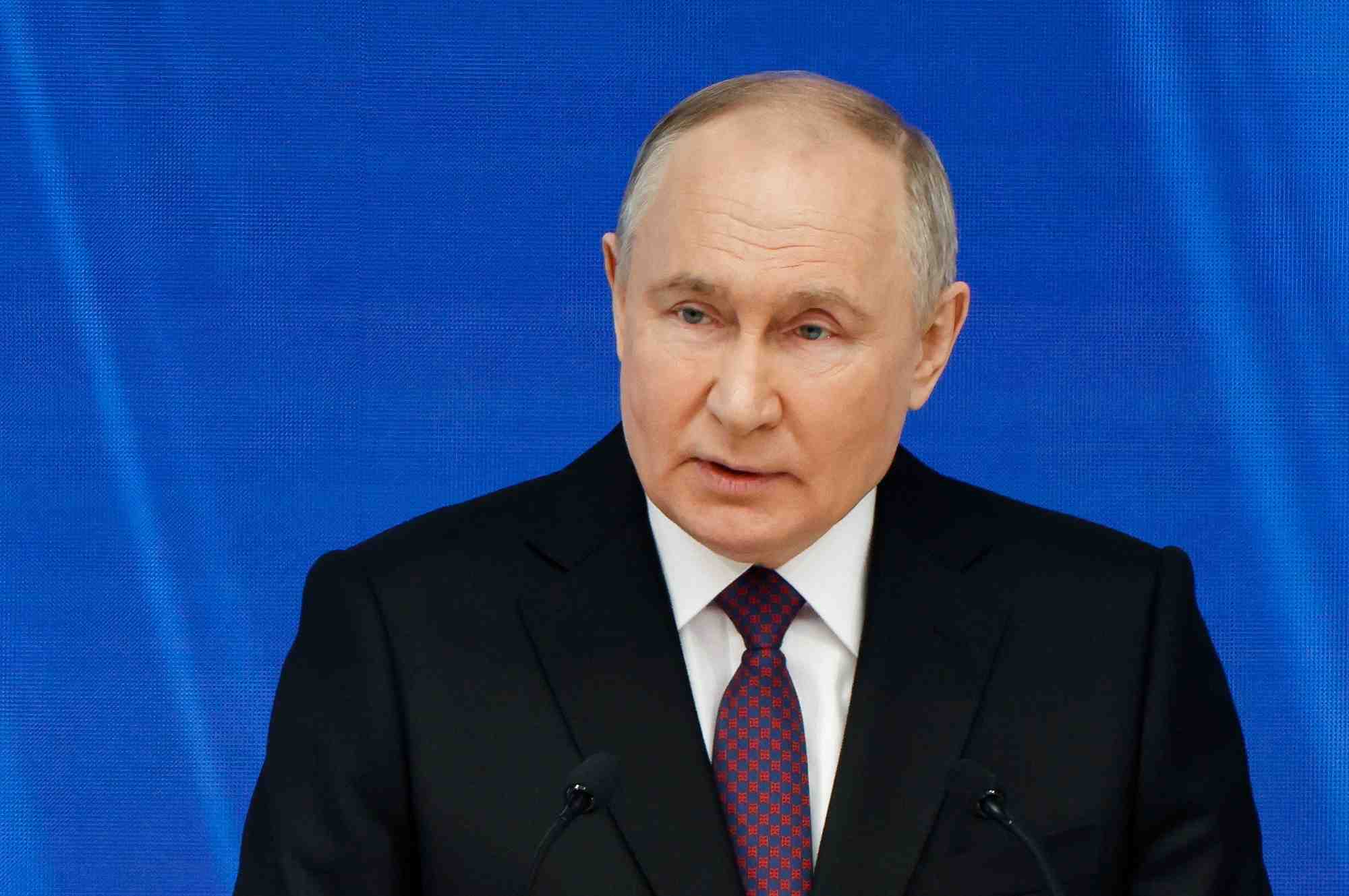 Dans ses discours à la nation, Vladimir Poutine fait traditionnellement le bilan de l'année écoulée et fixe de nouvelles orientations stratégiques.