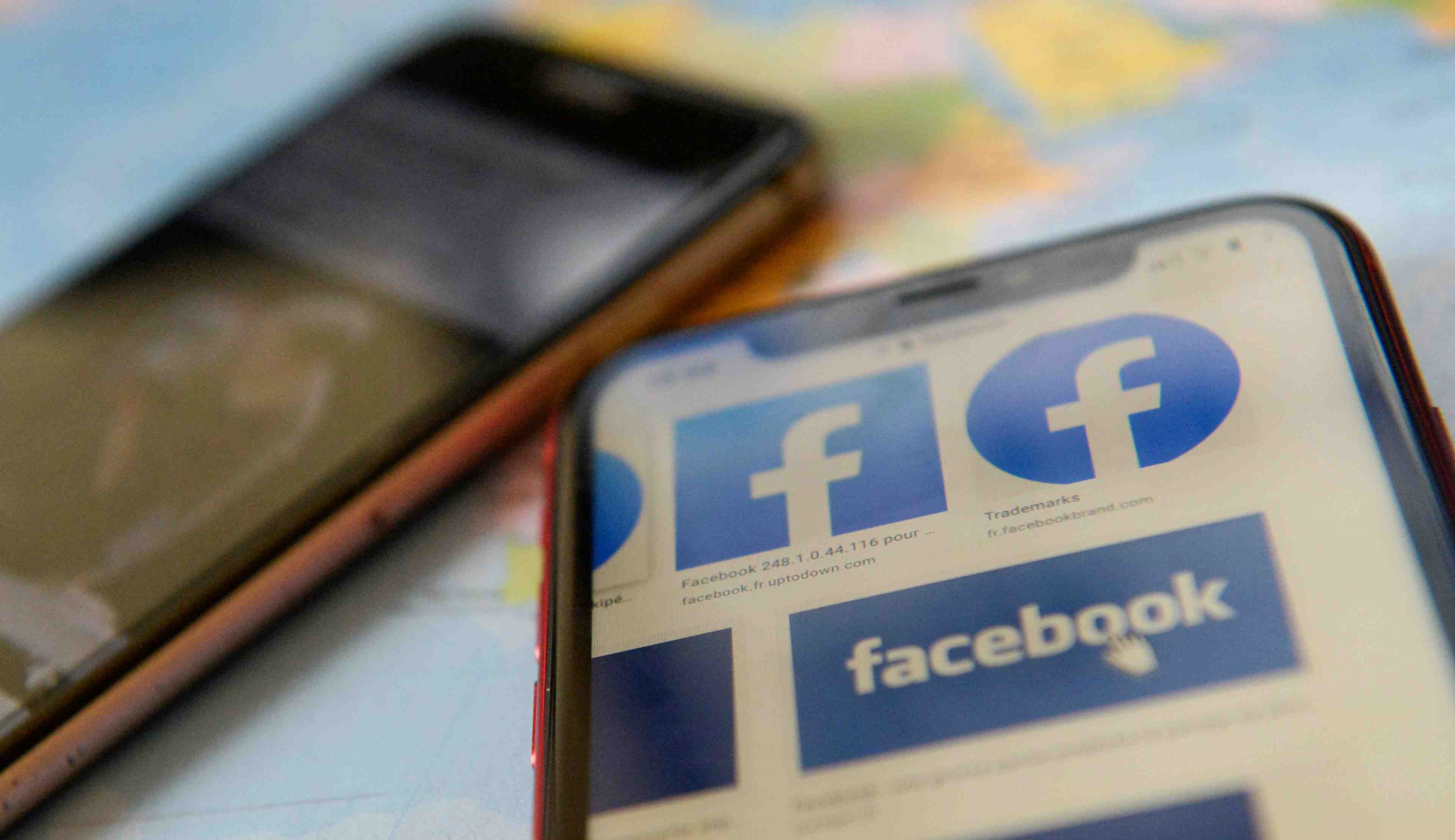 Facebook cible par l'autorite americaine de la concurrence