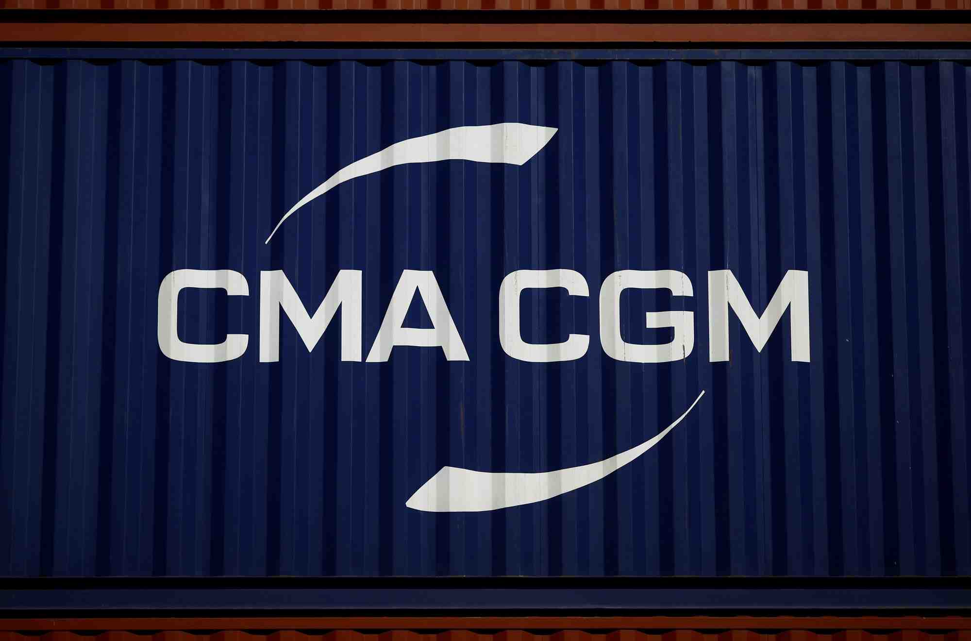 Le logo de cma-cgm