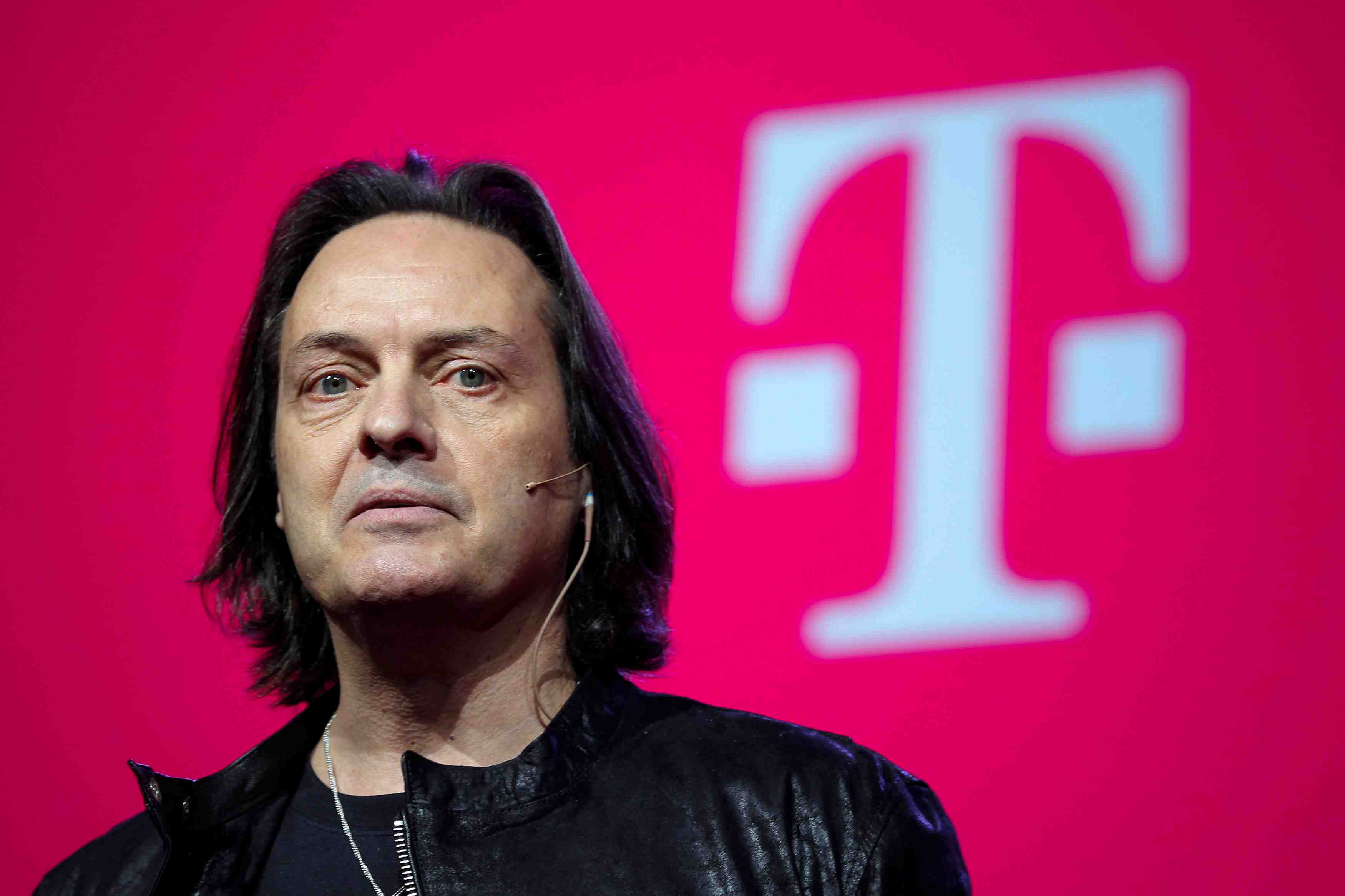 T-mobile a depense 195.000 de dollars dans l'hotel trump de washington dc
