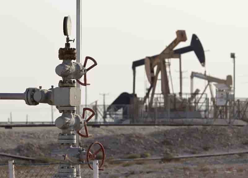 L'opep predit que l'offre de petrole restera excedentaire