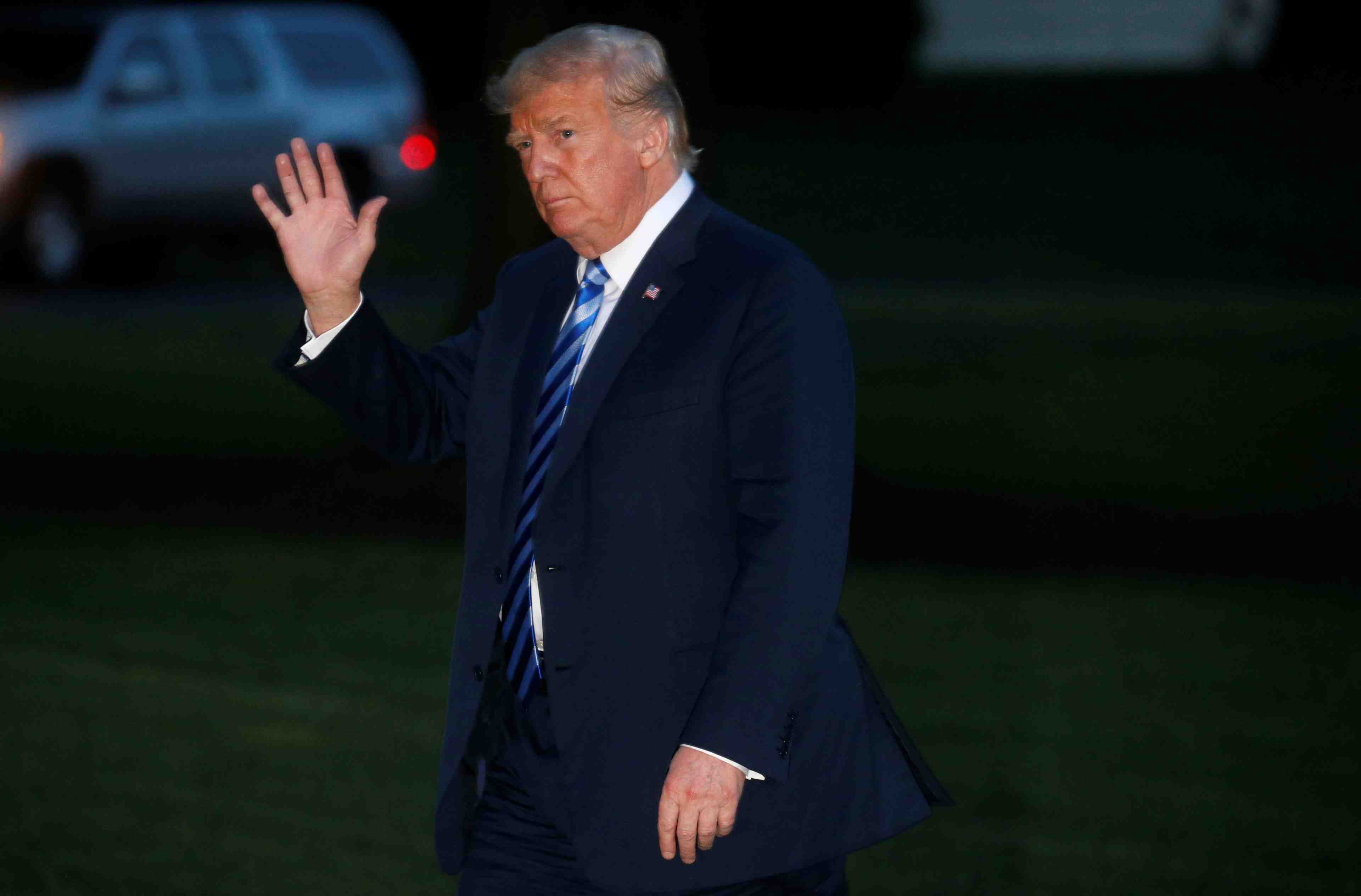 Trump: les tarifs sur l'acier vont sauver l'industrie americaine