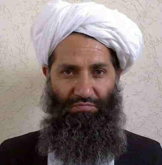 Les taliban vont continuer a se battre, promet leur chef
