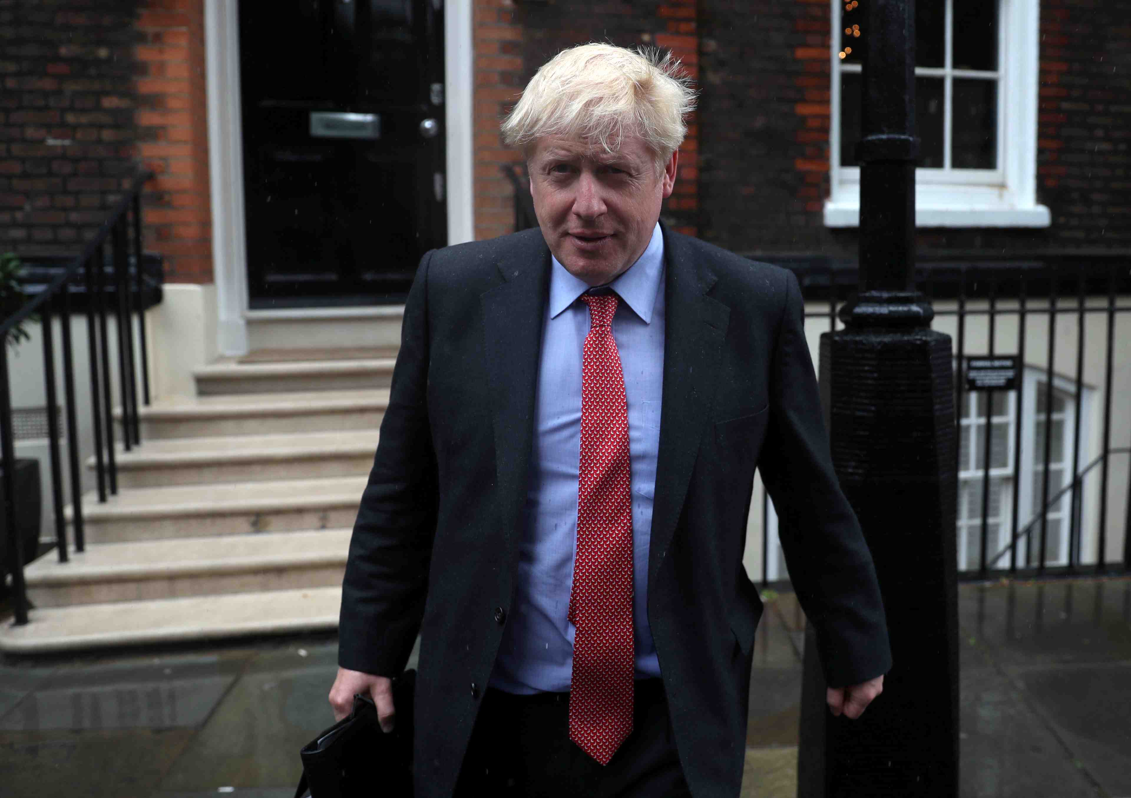 Bruxelles songe a proposer un report du brexit a johnson, rapporte the guardian
