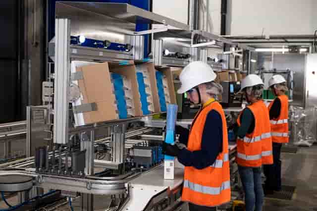 Contrairement à ses voisins de la zone euro qui ont vu leurs commandes industrielles progresser, celles de l'Allemagne ont chuté de près de 6%.