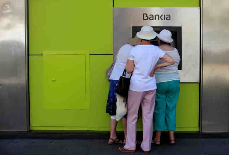 Les grandes banques européennes ont fermé 5.300 agences en 2013