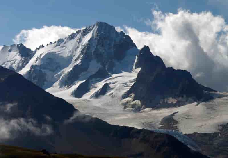 Trois alpinistes tues dans le massif du mont-blanc