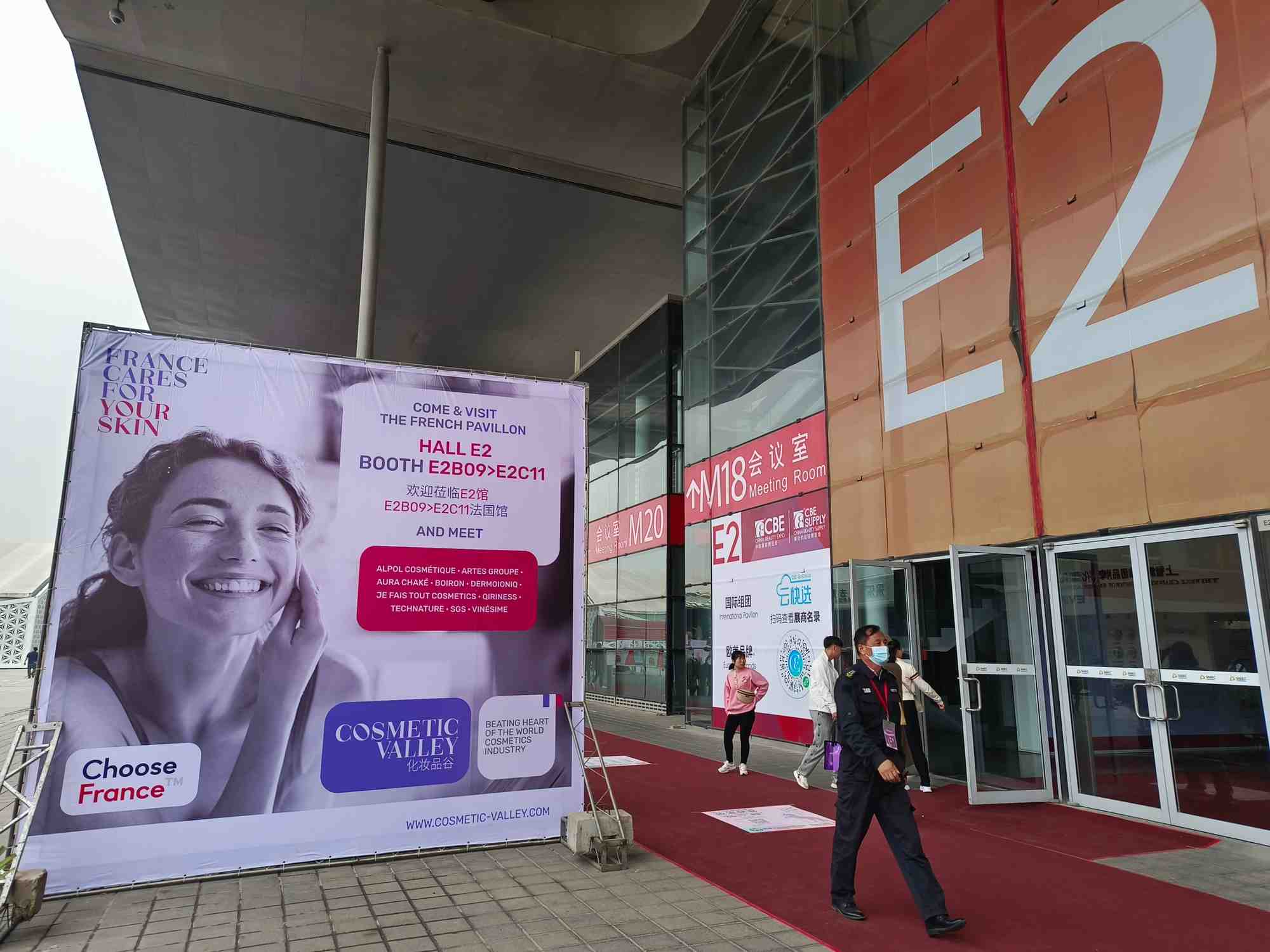 La Cosmetic Valley organise depuis 15 ans le pavillon de la France sur le China Beauty Expo,1ere manifestation professionnelle de la cosmétique à Shanghai.
