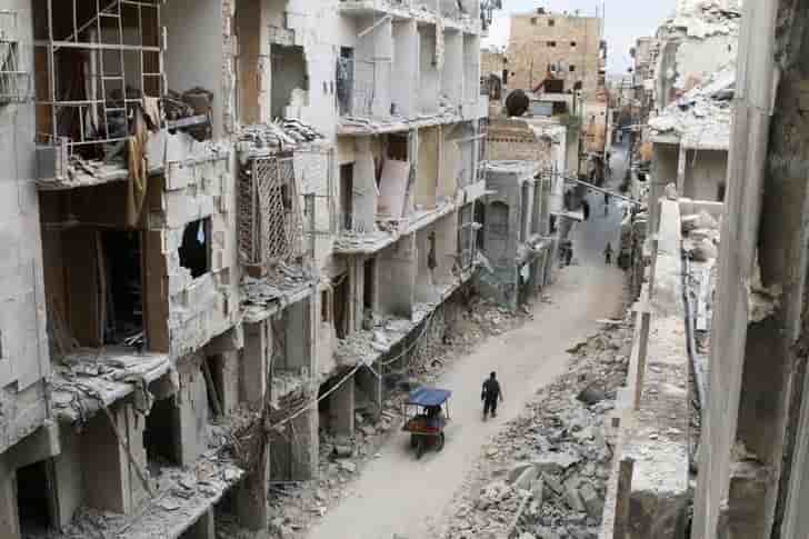 Des quartiers d'alep bombardes en depit de la treve