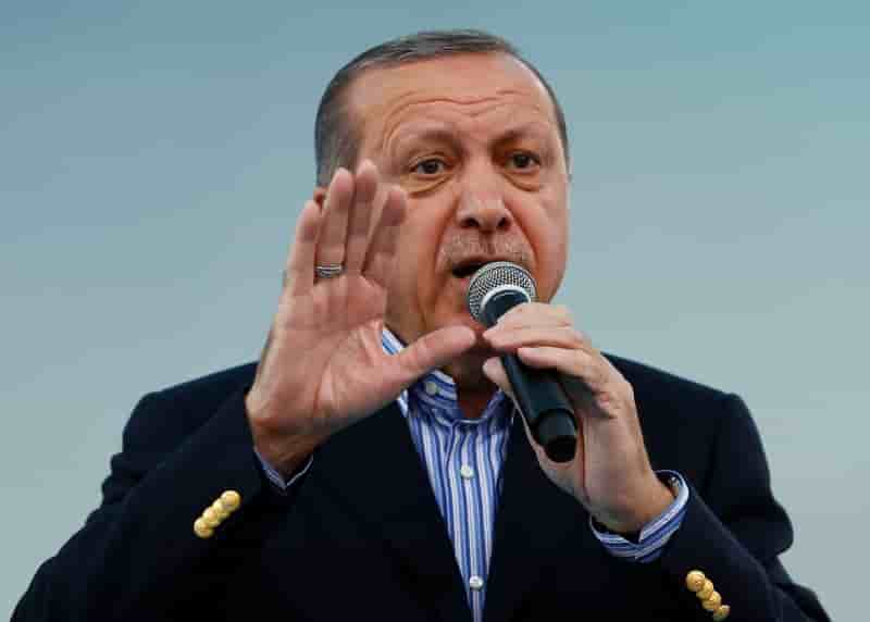 Plus de 100 morts a khan cheikhoune, dit erdogan