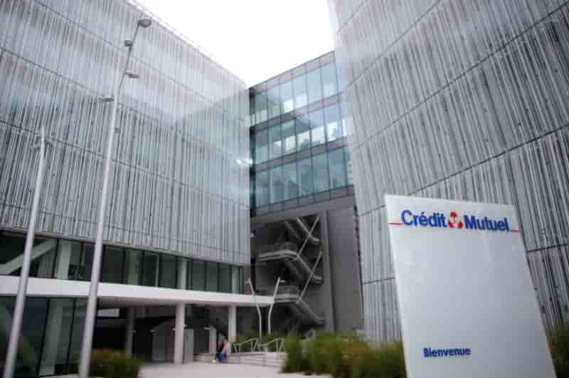 Credit mutuel: les caisses locales d'arkea soutiennent le divorce