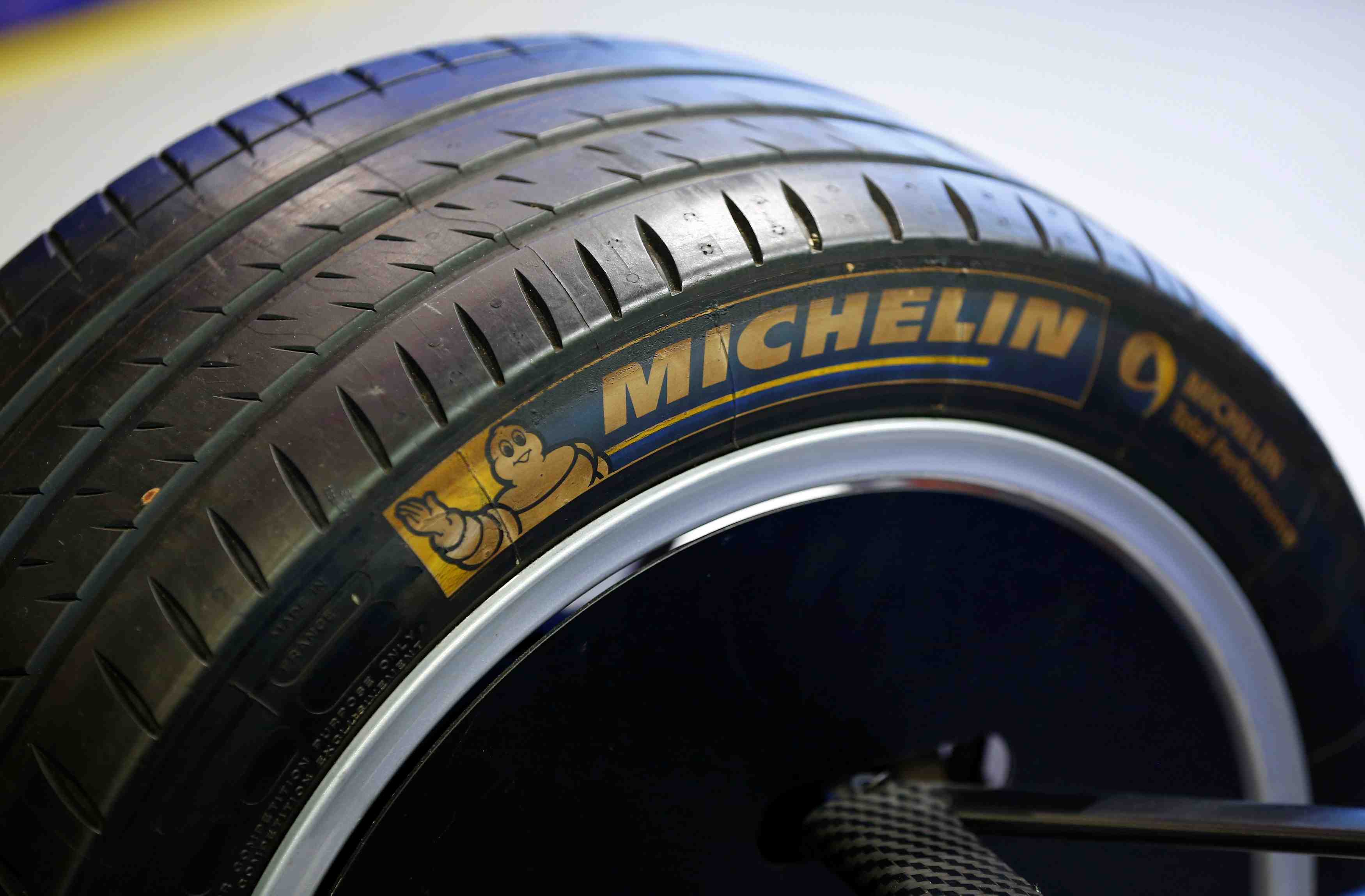 Michelin abaisse ses previsions de marche, ca meilleur que prevu