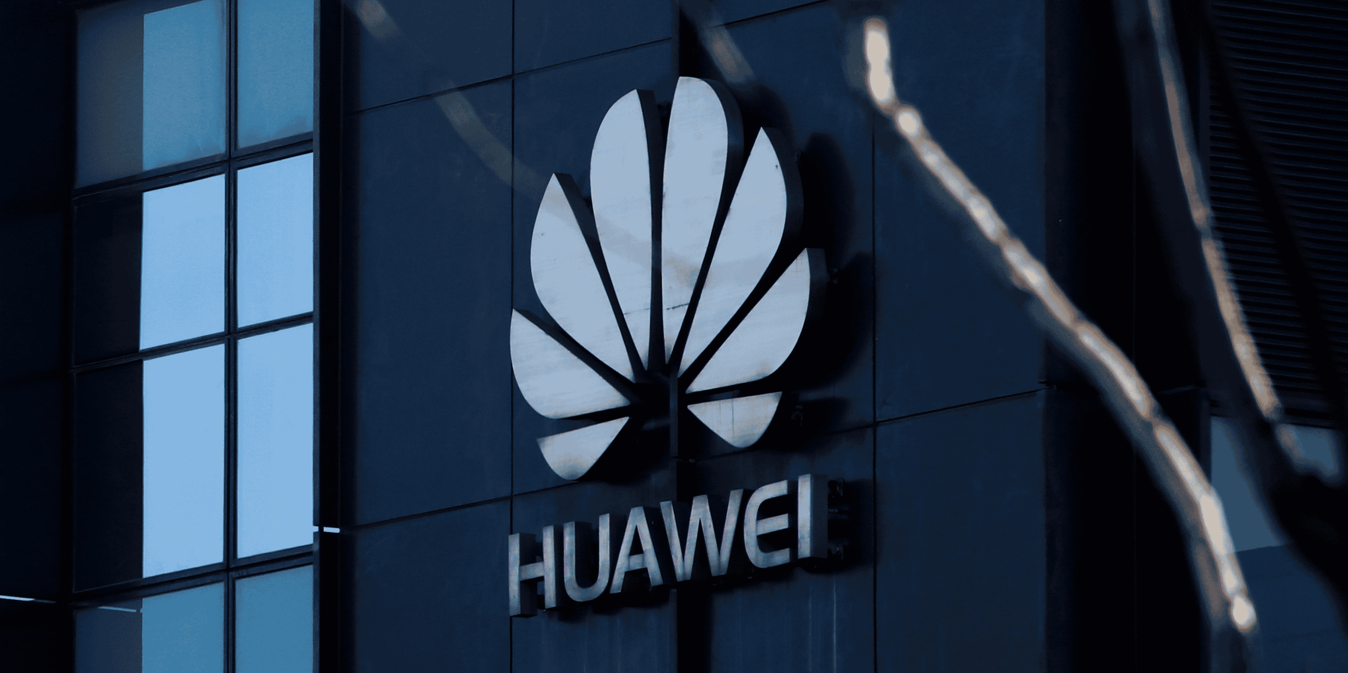 La directrice financiere de huawei arretee au canada