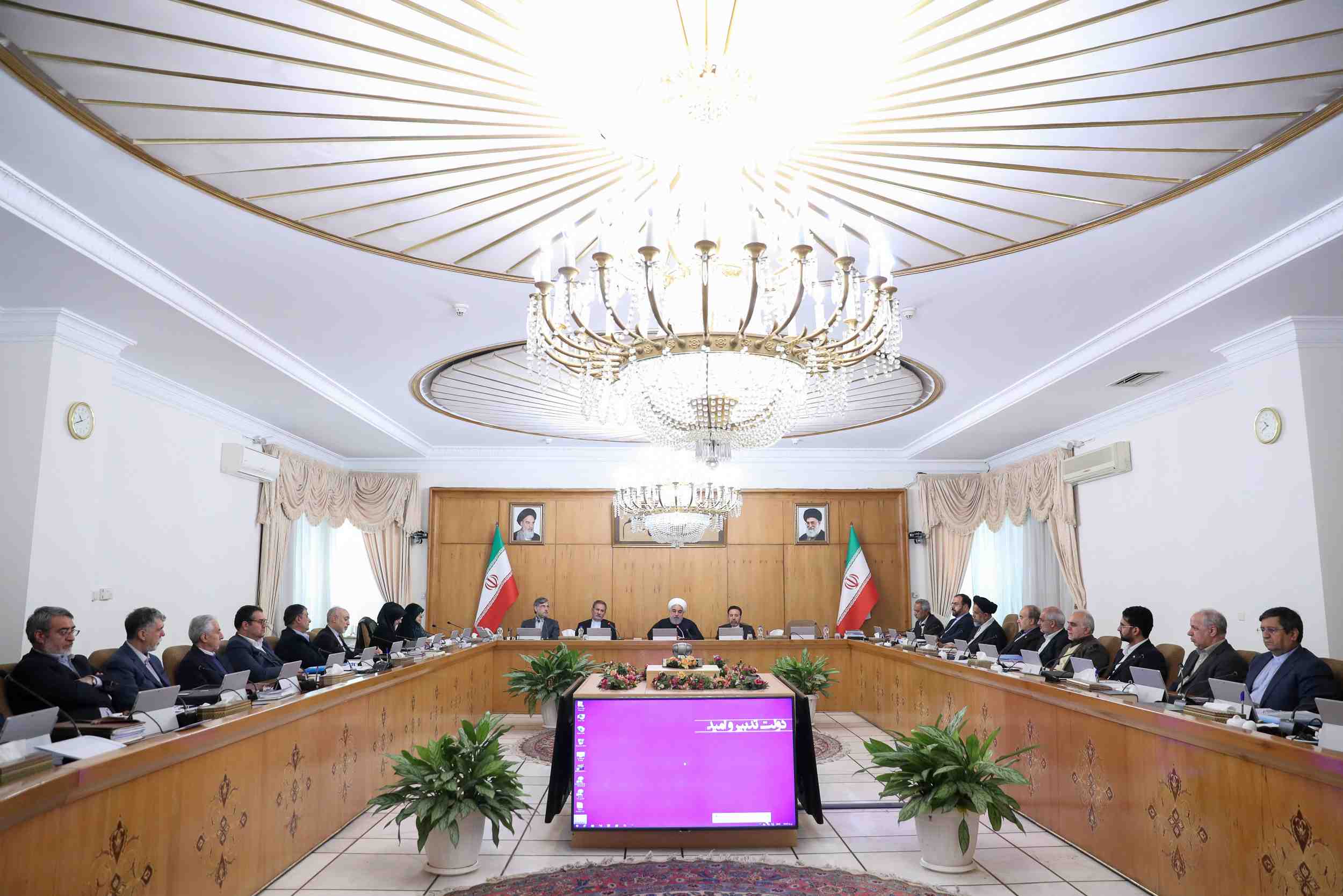 Teheran rejette l'appel de macron a la liberation de francais en iran