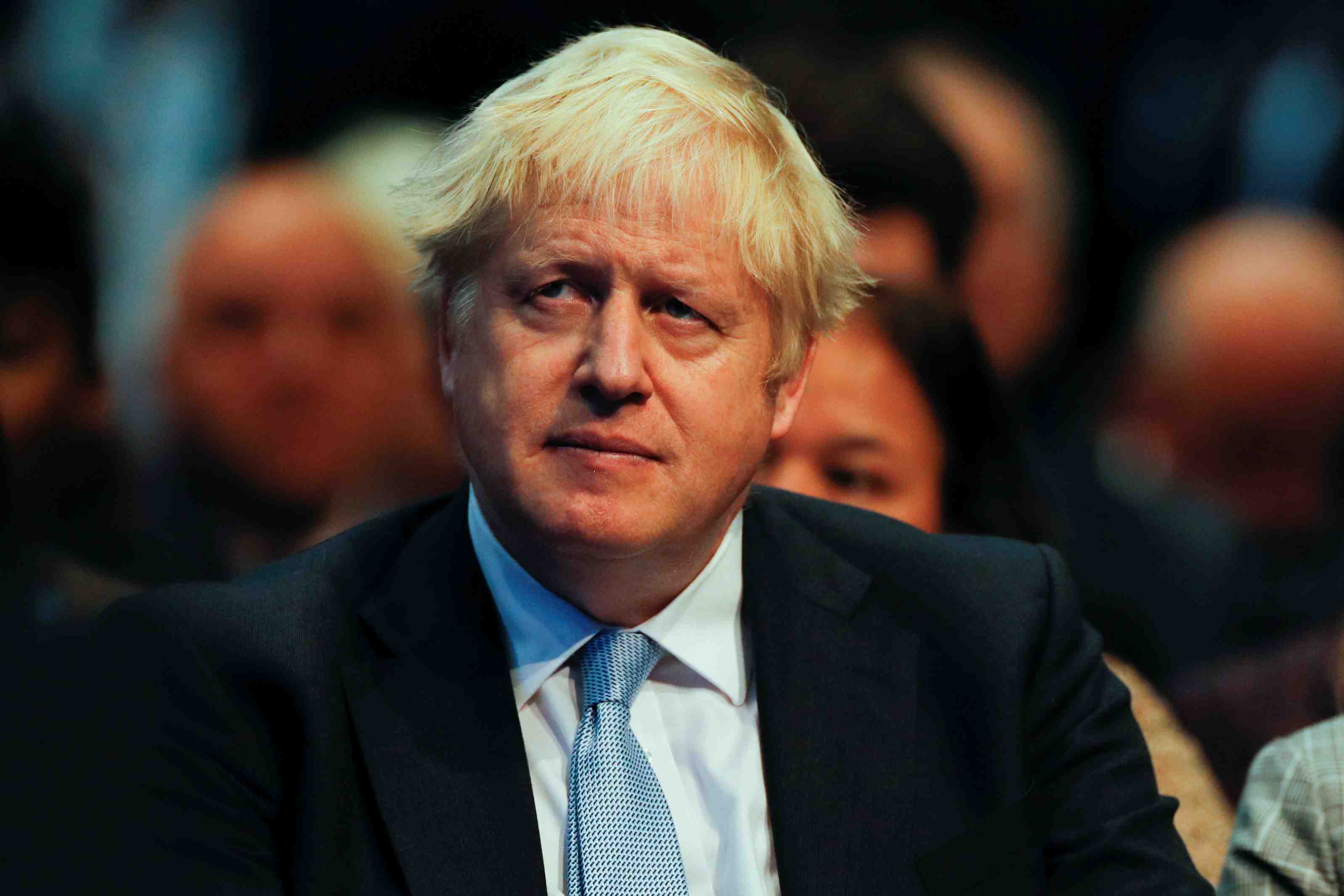 Royaume-uni: face aux critiques, johnson veut remettre en avant la lutte contre les inegalites