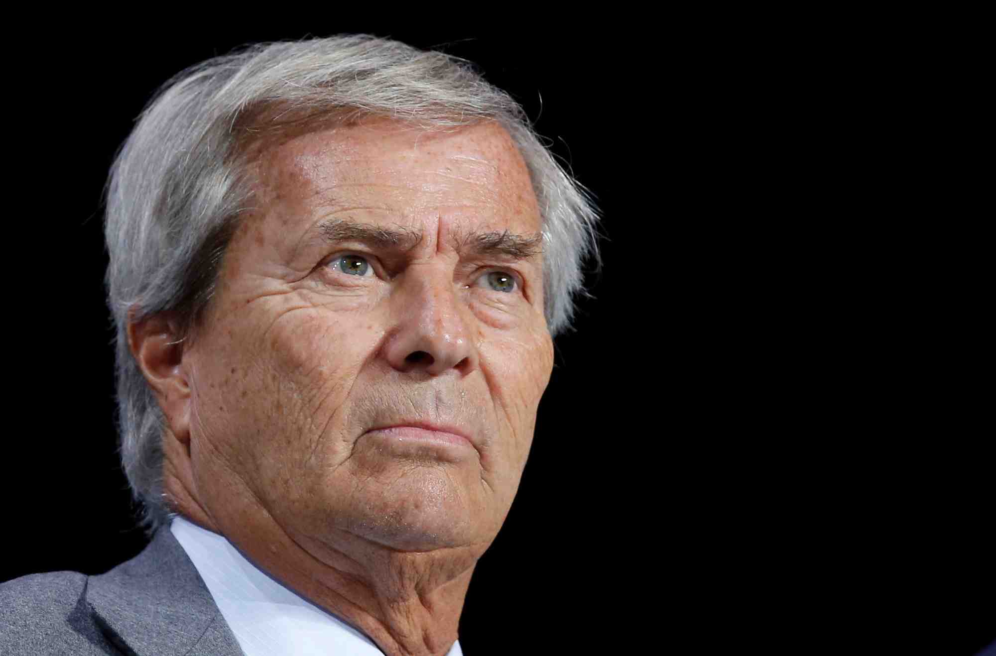 Treize ans après avoir réalisé plusieurs investissements dans les télécoms, l'opération devrait générer pour le groupe de Vincent Bolloré "environ 115 millions d'euros" en trésorerie et "une plus-value consolidée d'environ 85 millions d'euros", précise le communiqué du groupe.