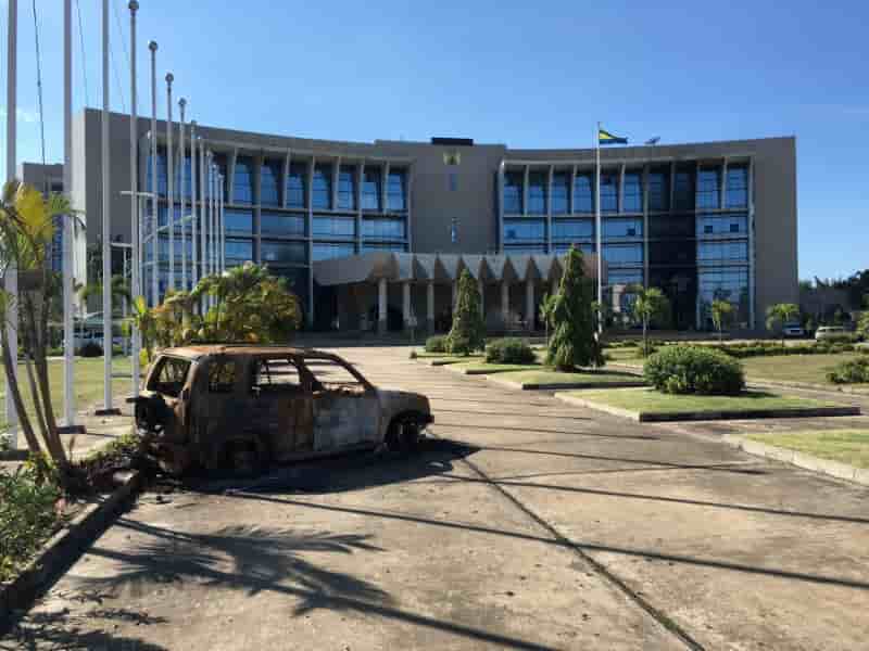 Le gabon craint de nouvelles emeutes apres la confirmation des resultats par la cour constitutionnelle