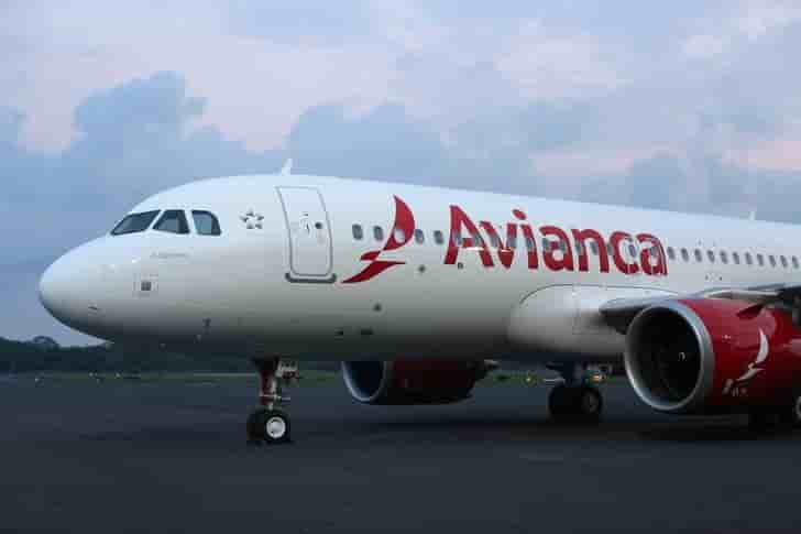 Avianca pourrait reduire de moitie sa commande de 100 airbus