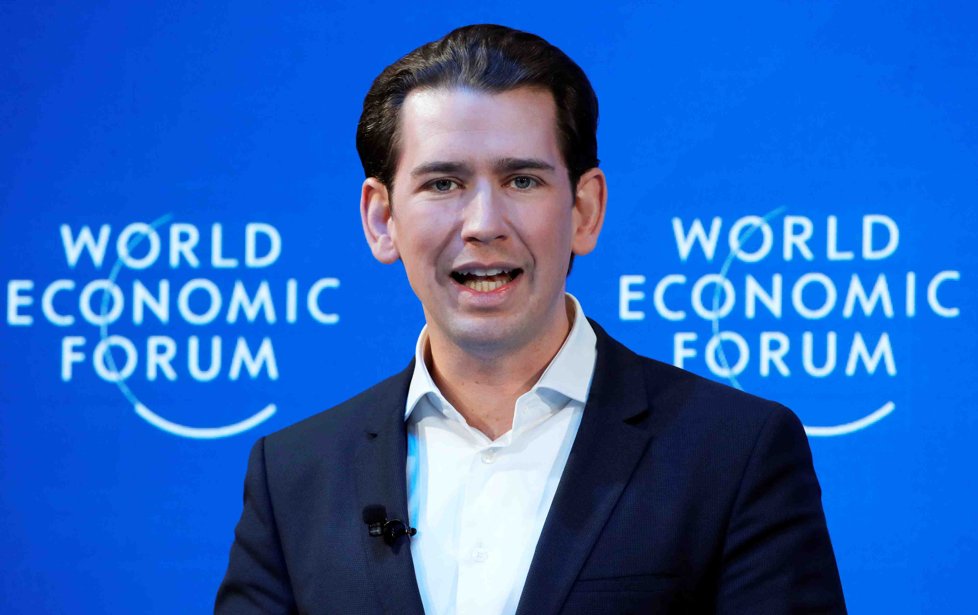 L'ue prete a reporter le brexit a mai, dit kurz