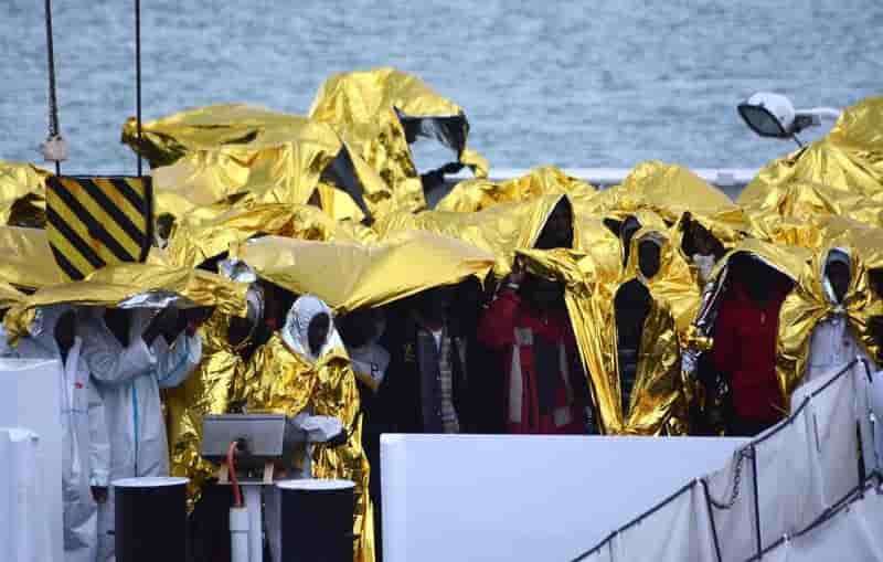 La garde-cotes italienne sauve 484 migrants, sept corps retrouves