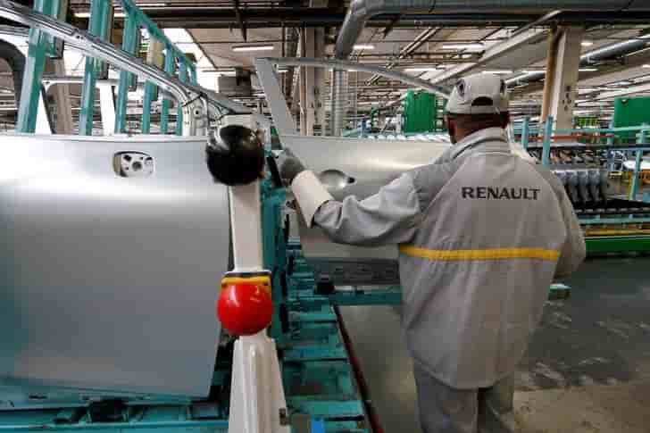 Net rebond de la production industrielle en mai avec l'auto