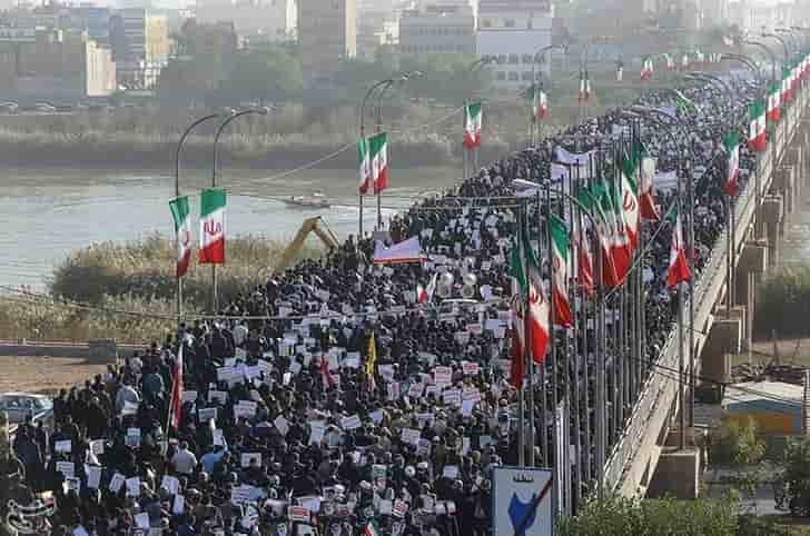 L'armee iranienne se tient prete a reprimer les manifestations