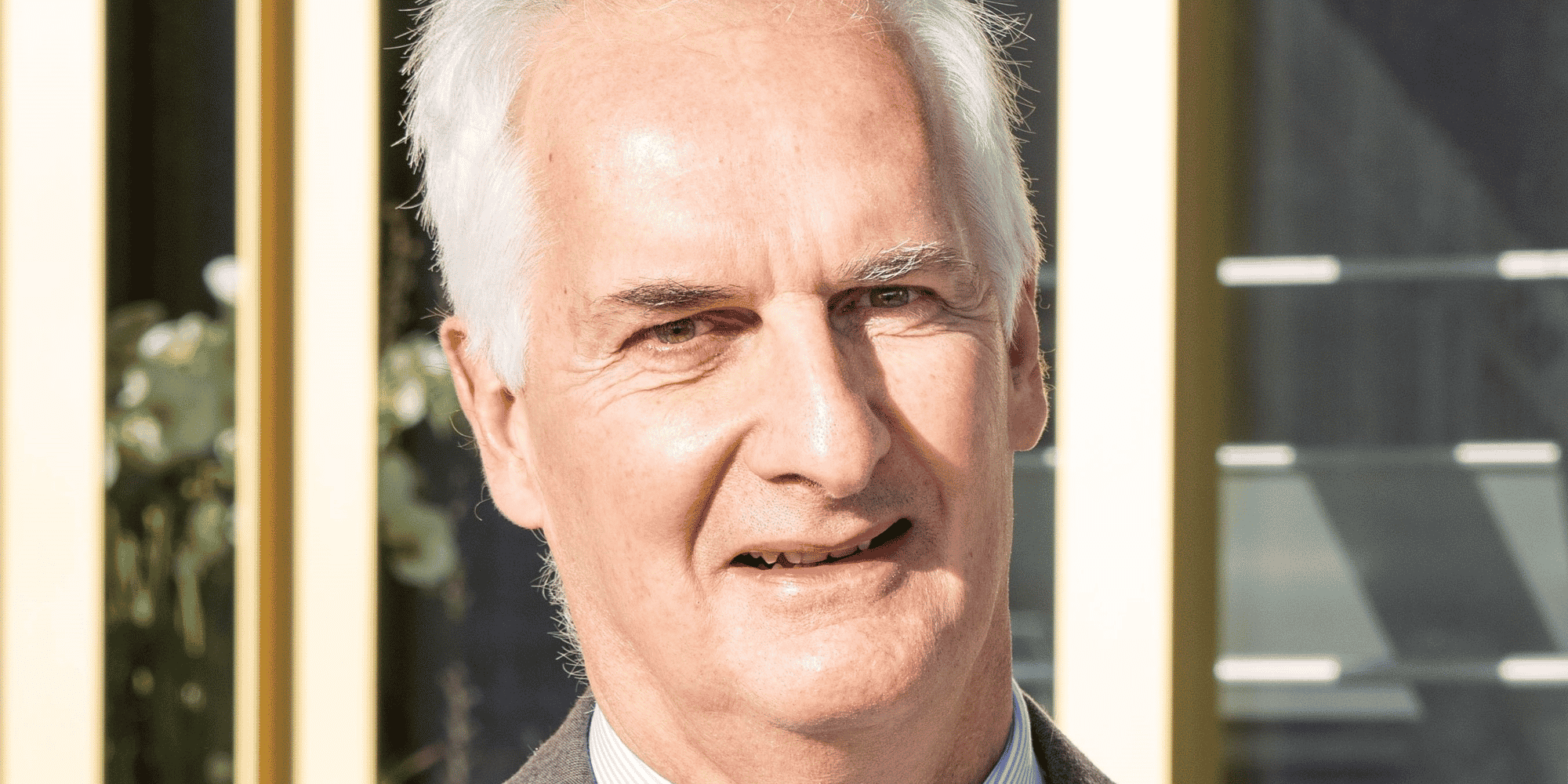 Nicolas de Warren, Uniden