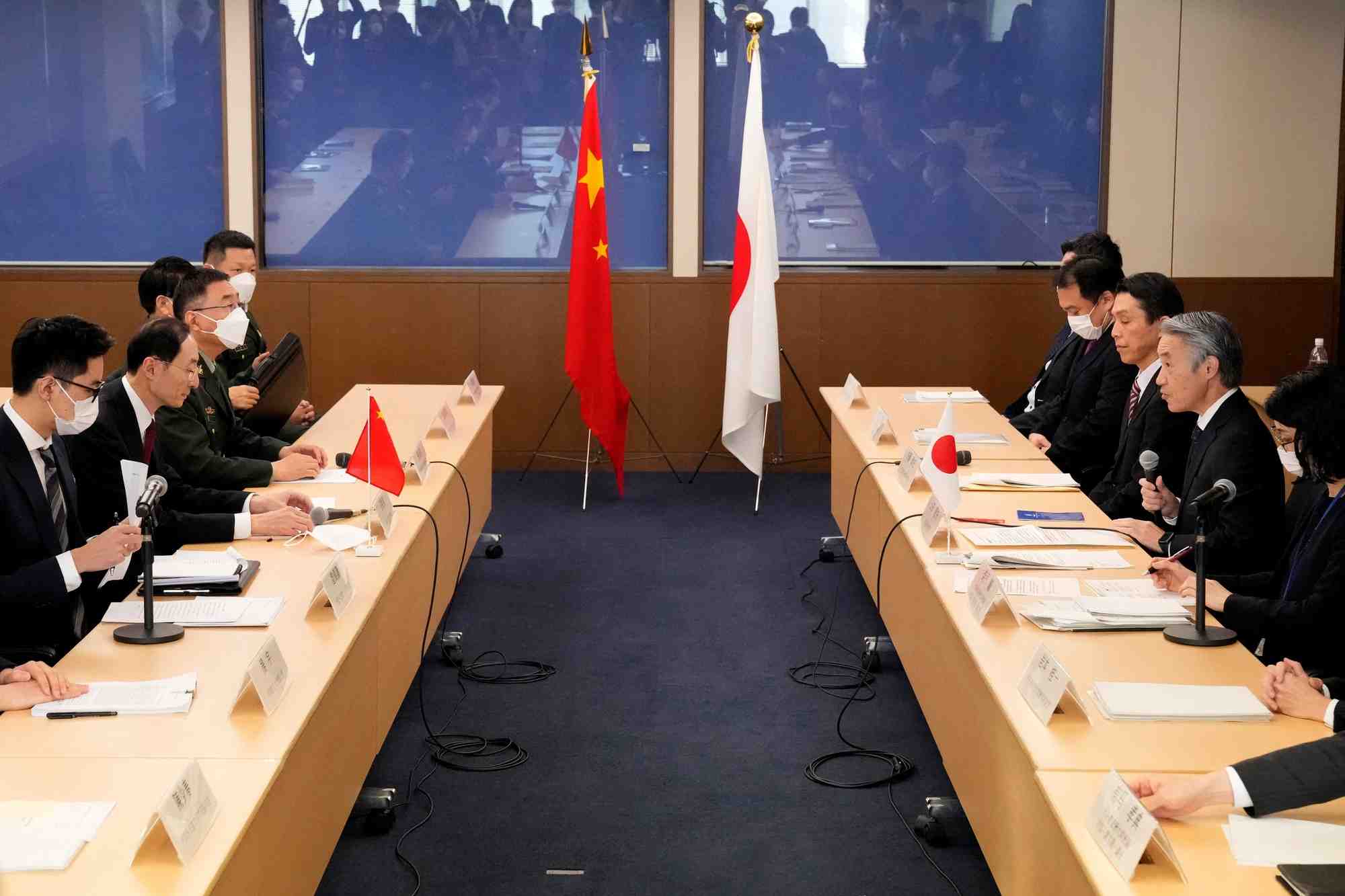 Dialogue sur la securite entre le japon et la chine au ministere des affaires etrangeres, a tokyo