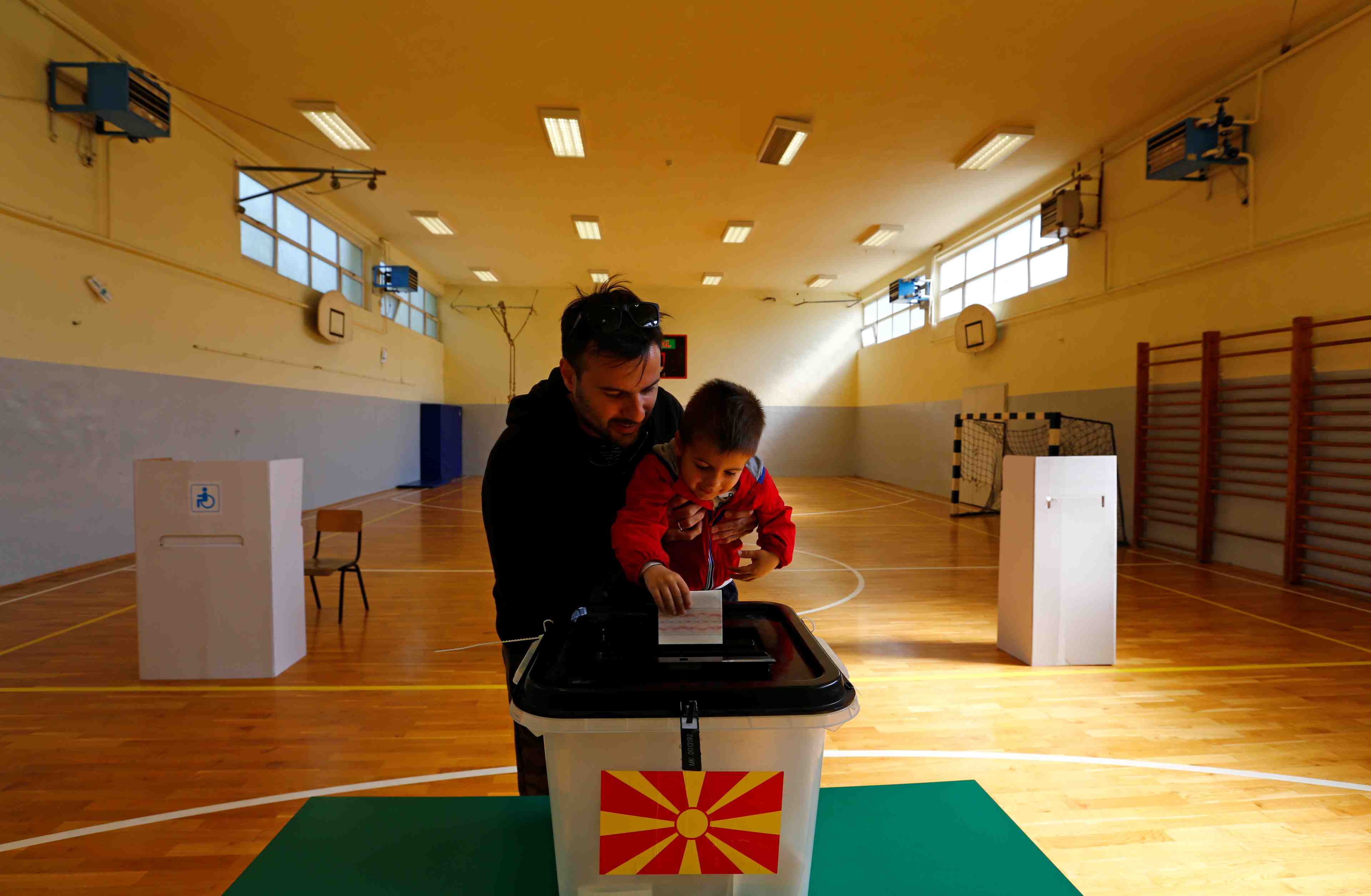 Presidentielle en macedoine du nord, le nom du pays au coeur des enjeux