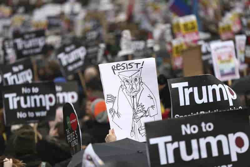 Manifestation a londres rassemble des milliers contre le decret de trump