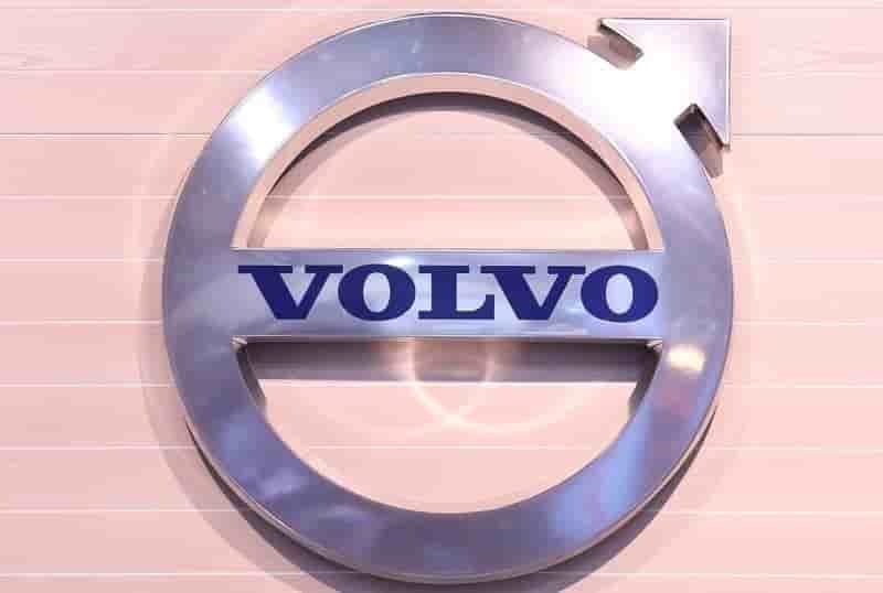 Le conseil d'ab volvo change ses plans apres l'entree de geely dans daimler