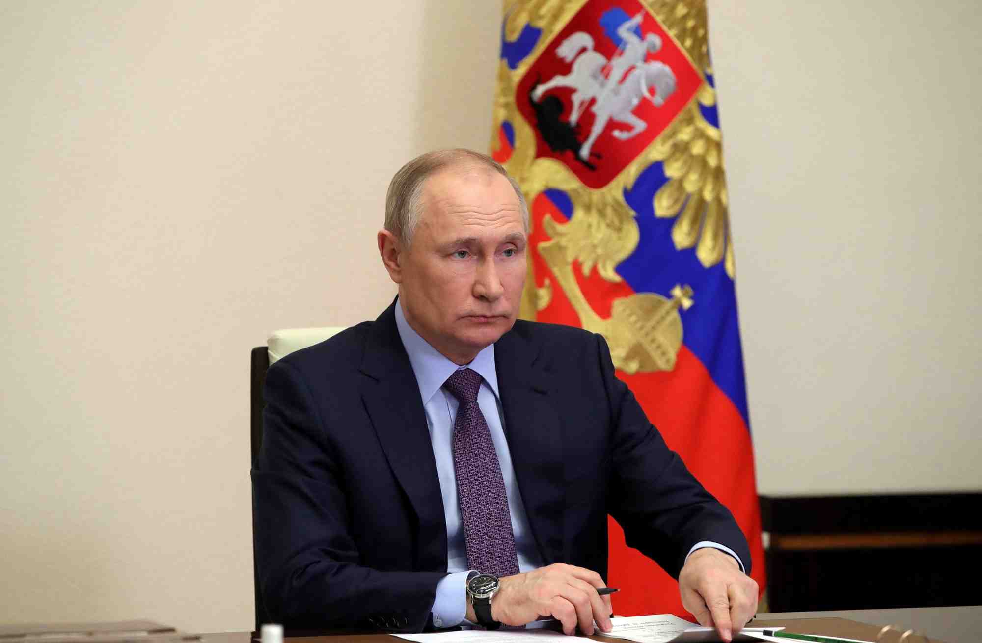 Energie: la russie va reorienter ses exportations vers l'asie, dit poutine