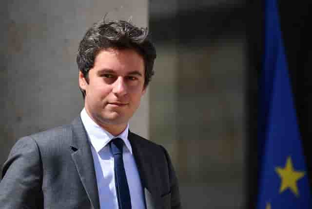 Sans surprise, Gabriel Attal a également confirmé sa volonté de « mettre fin à cette politique des chèques exceptionnels qu'on a pu mettre en place sur tel sujet pour telle catégorie de Français ».