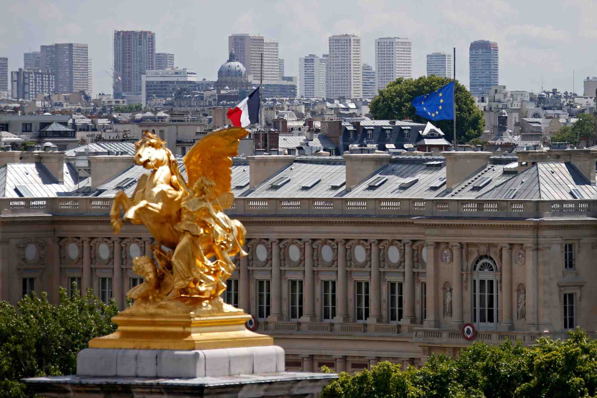 Vue du batiment du quai d'orsay a paris