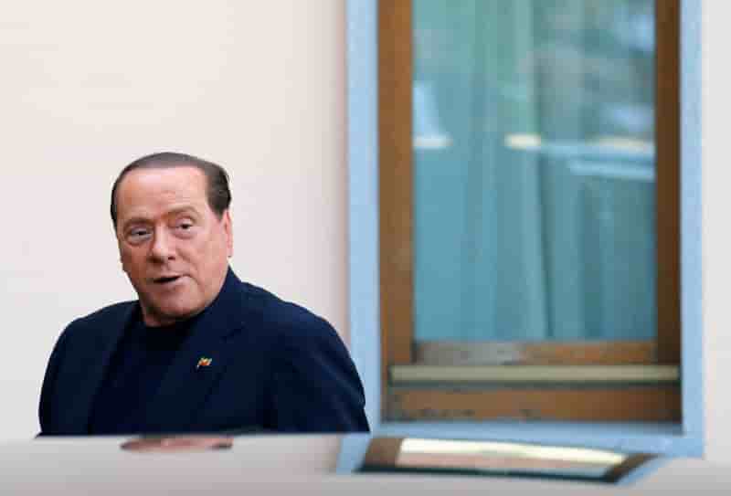 Le parquet de naples requiert cinq ans de prison contre silvio berlusconi