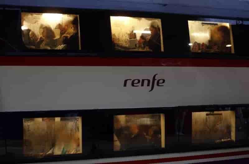 Un tgv de la renfe marseille-madrid evacue apres un incendie