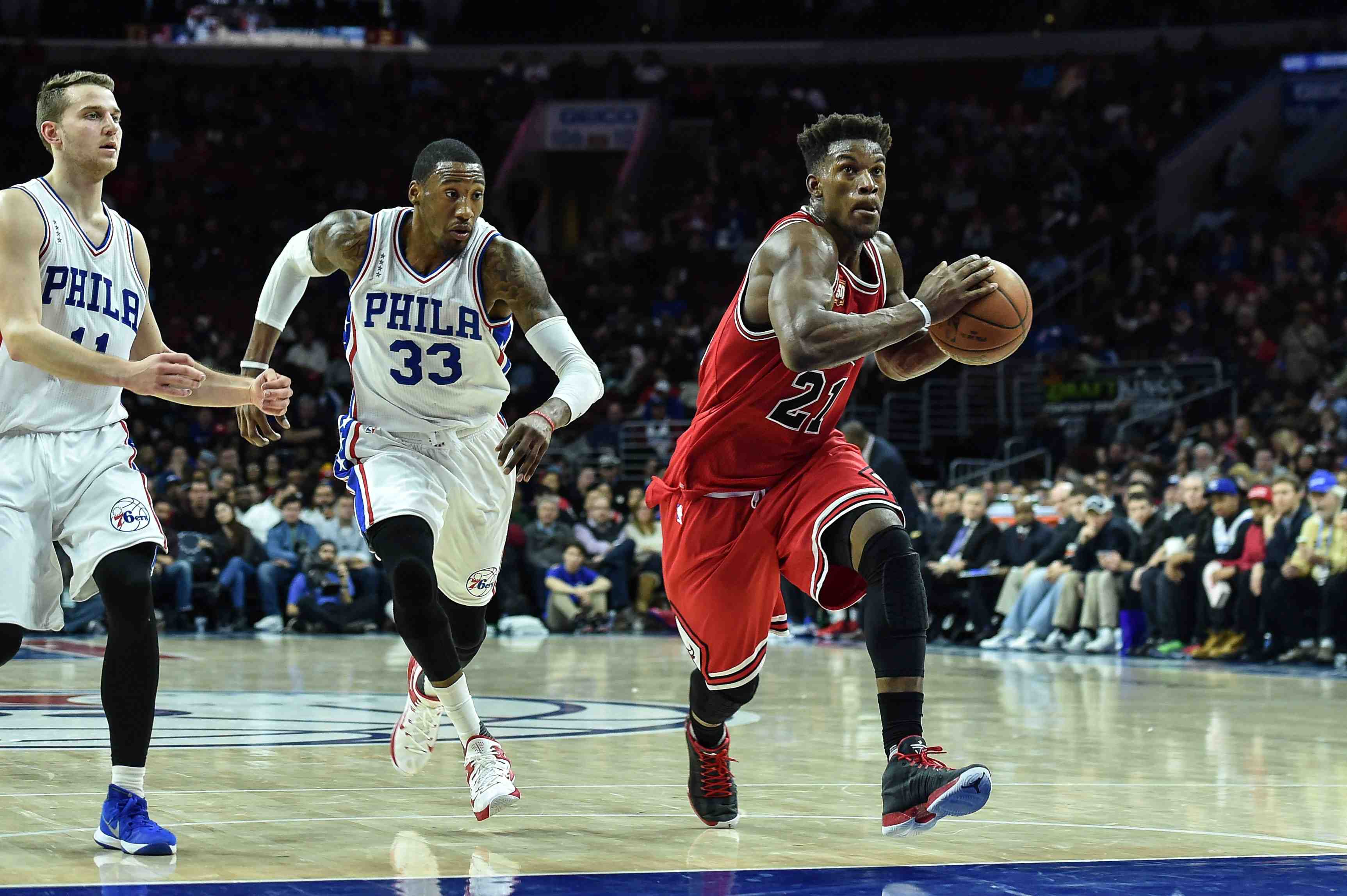 Les spurs desarconnent les cavaliers, jimmy butler fait un festival