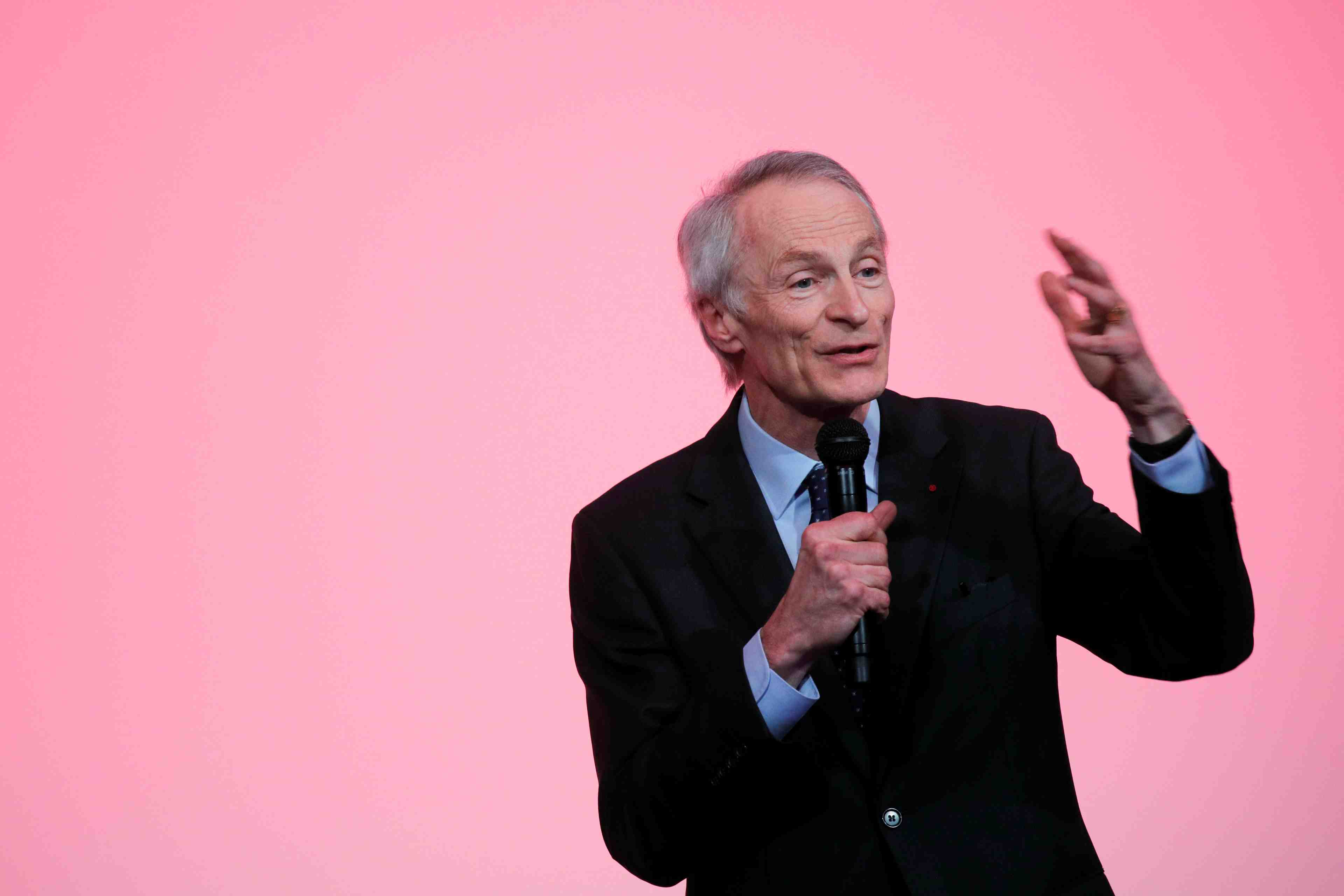 Senard, un diplomate au style "british" pour apaiser renault