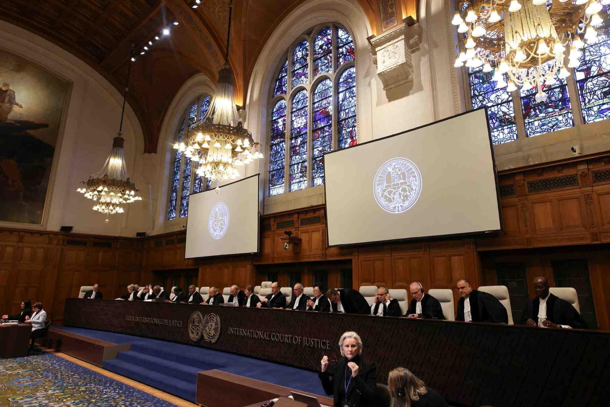 La cour internationale de justice, a la haye
