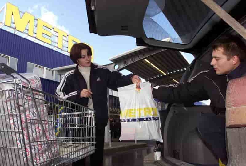Metro envisage d'introduire en Bourse sa filiale russe