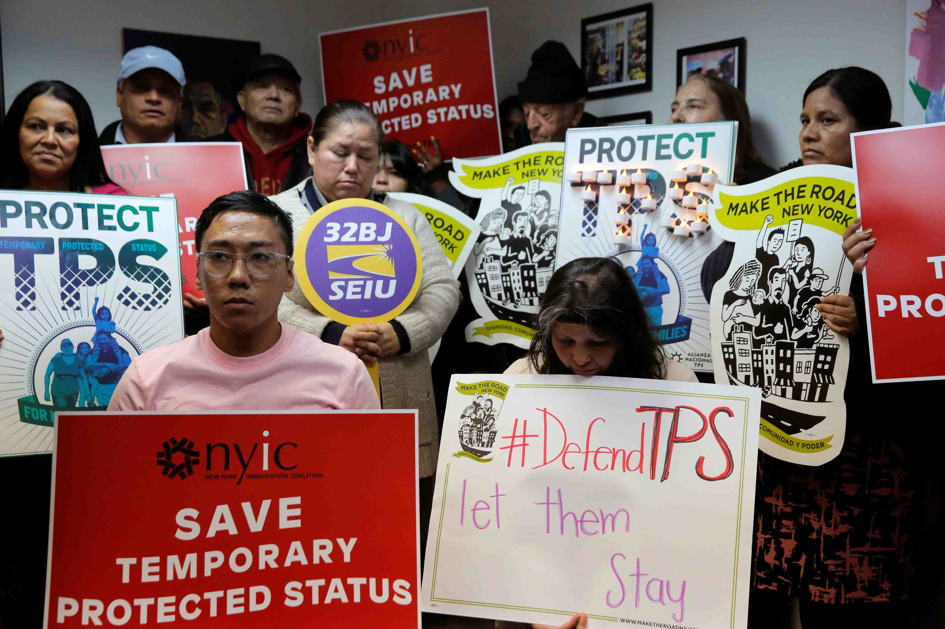 Usa: les salvadoriens vont perdre leur statut d'immigres proteges