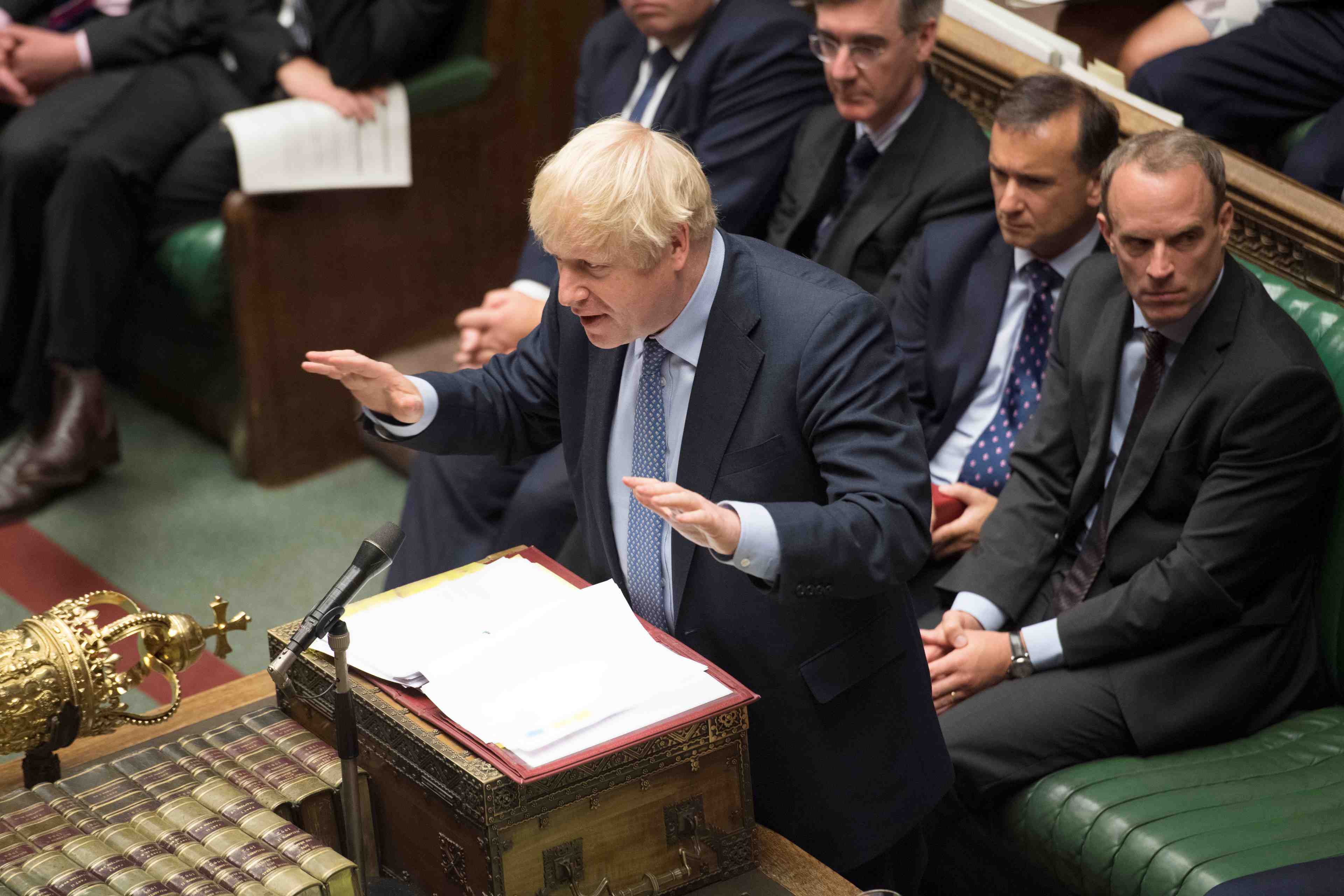 Brexit: le bras de fer entre johnson et l'opposition va se poursuivre la semaine prochaine