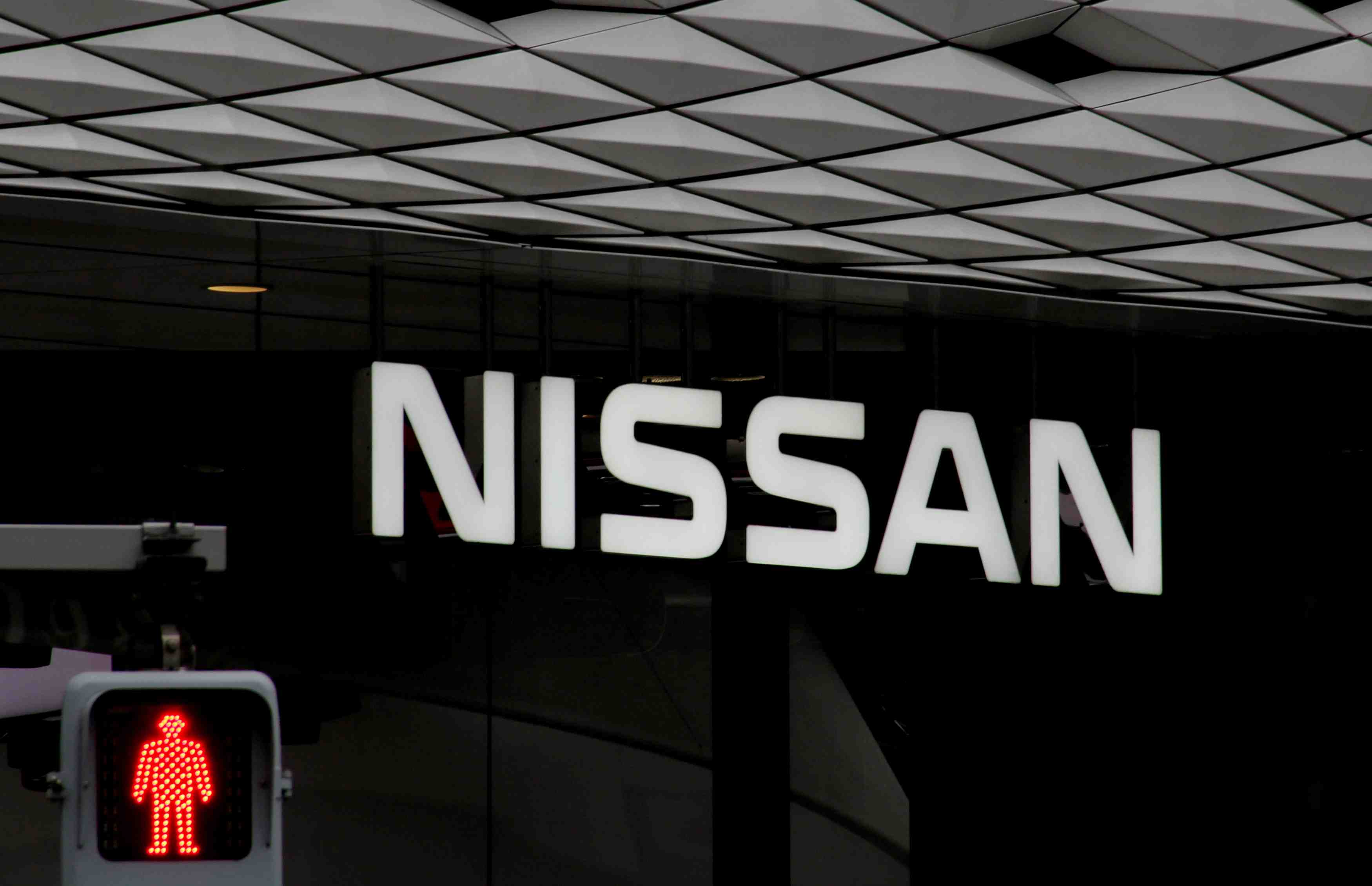 Nissan ordonne des coupes drastiques dans les depenses