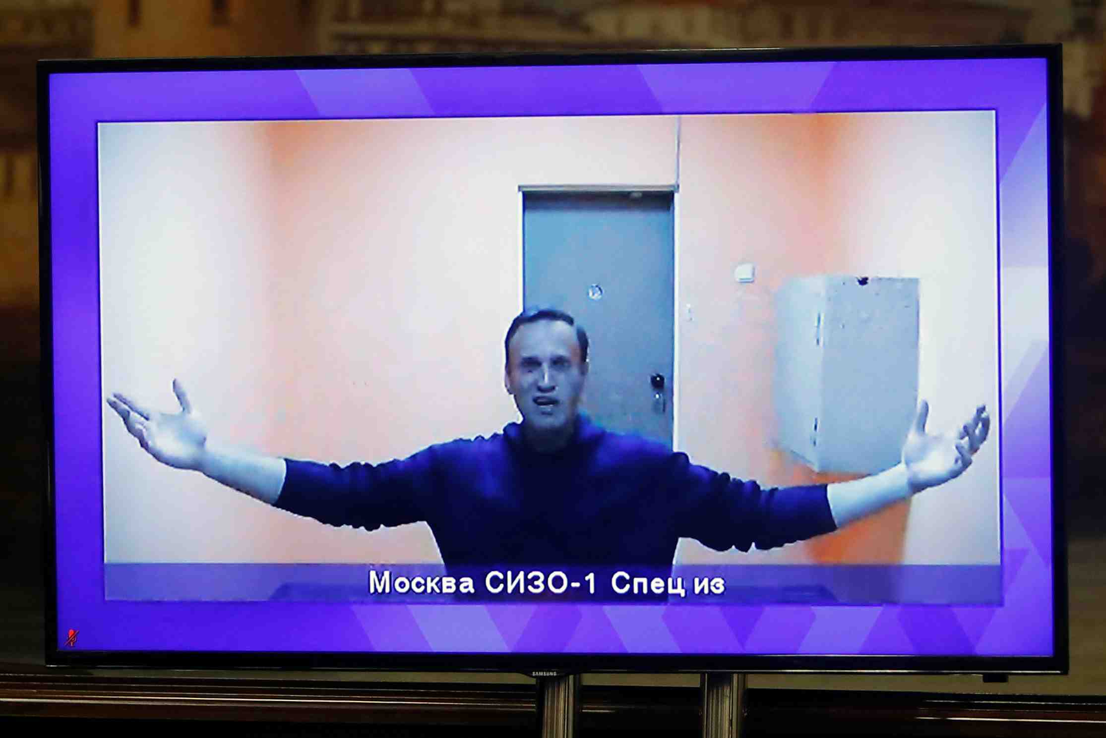 La russie juge a nouveau, pour diffamation, l'opposant alexei navalny