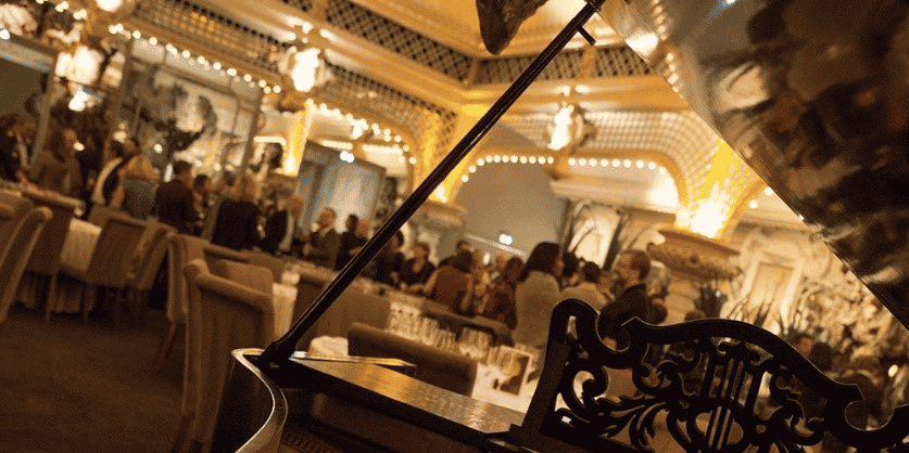 Wine & business club