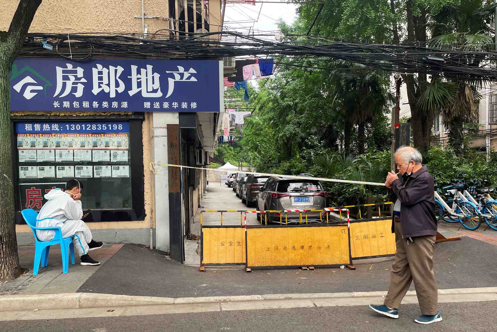 Les commerces rouvriront progressivement a shanghai a partir de lundi