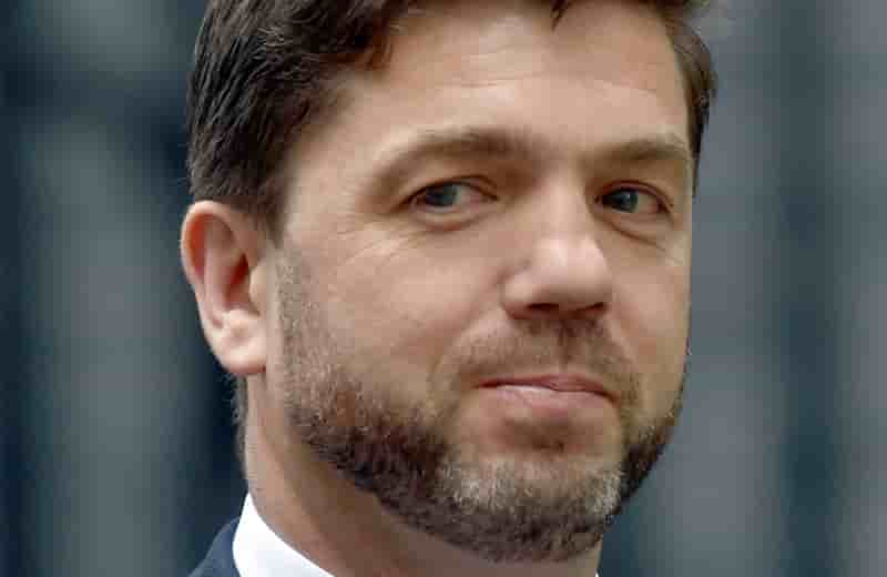 Stephen crabb briguerait la succession de david cameron