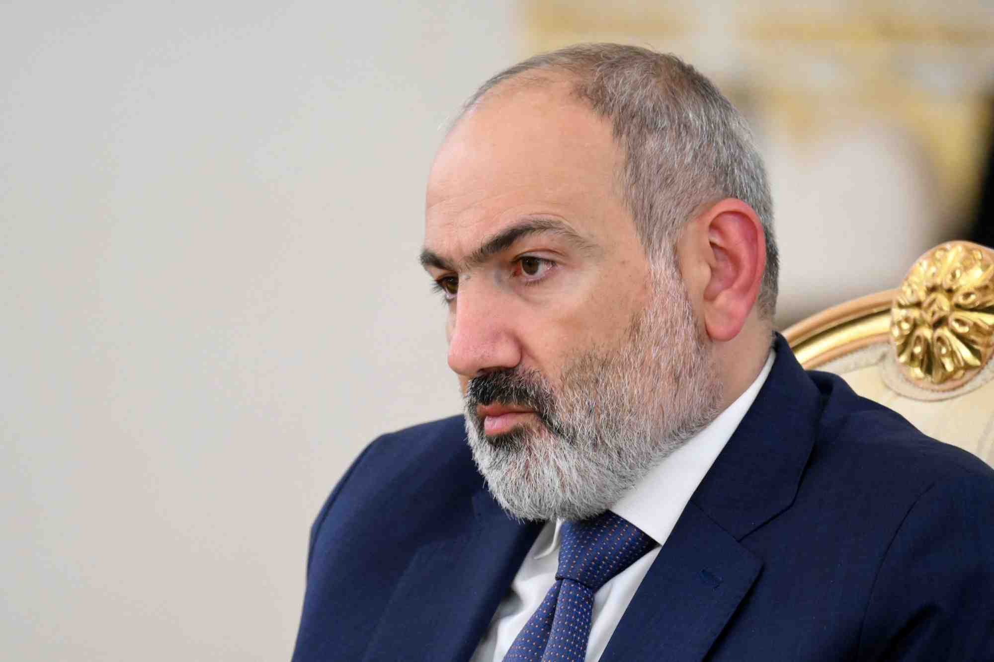 Le premier ministre armenien nikol pashinyan lors d'une reunion avec vladimir poutine a moscou