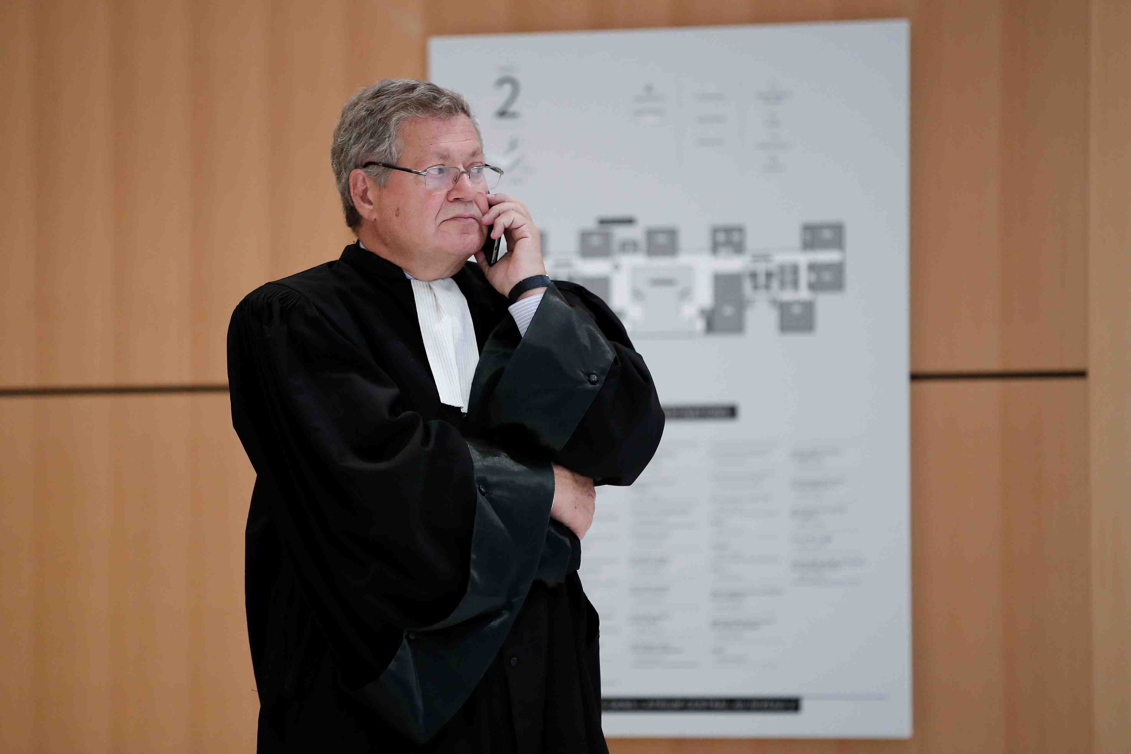 Europeennes: le fils de simone veil annonce sa candidature larem